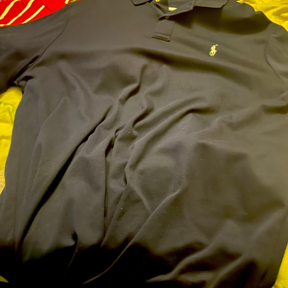 Excellent condition color is navy blue